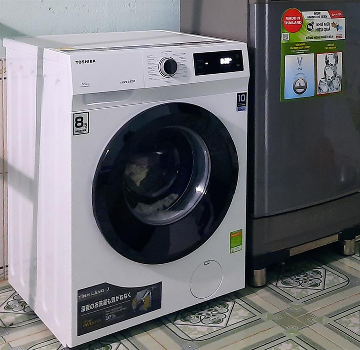Máy giặt Toshiba Inverter 8.5 Kg TW-BH95S2V WK