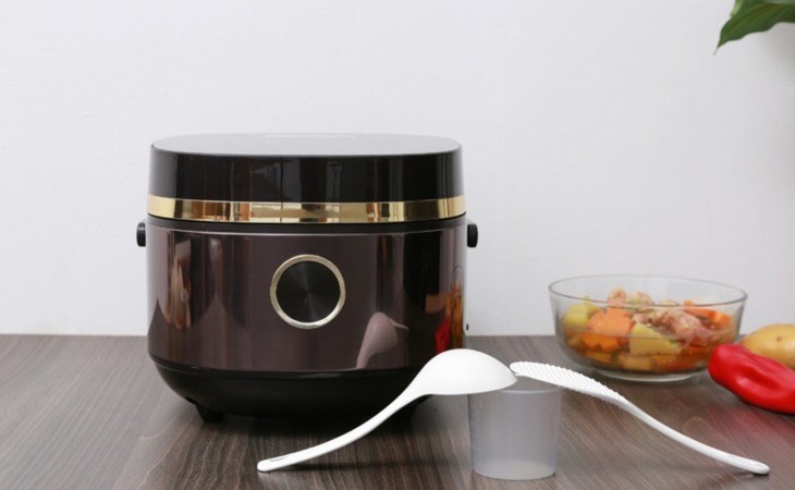 Nồi cơm điện cao tần Kangaroo 1.8 lít KG599N có công nghệ cảm ứng từ nên cơm được nấu chín đều, tơi xốp