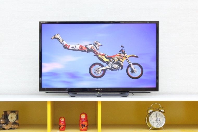 Tivi Sony 32 inch vừa vặn với nhiều không giạn
