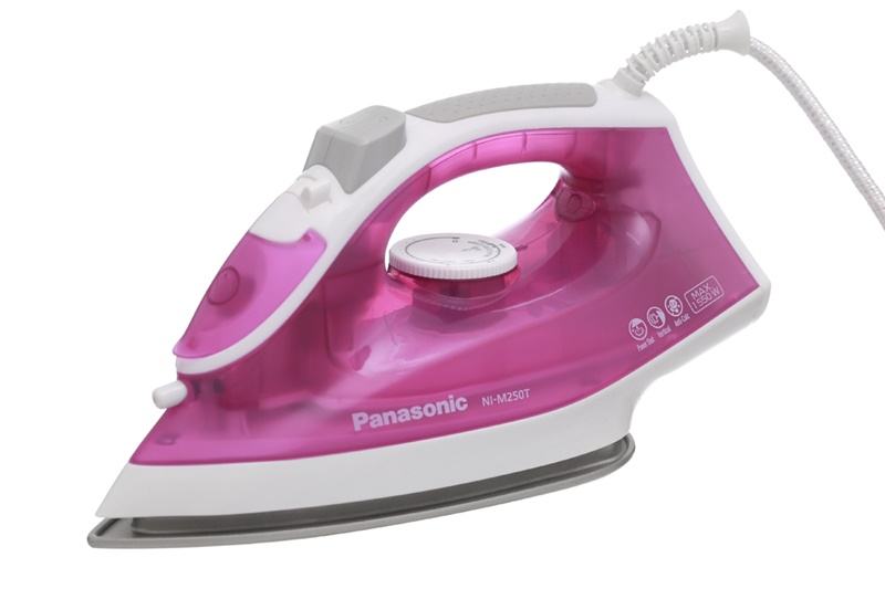 Bàn ủi hơi nước Panasonic NI-M250TPRA 1550W Bàn ủi hơi nước Panasonic NI-M250TPRA