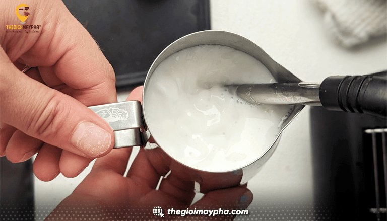 7 lỗi thường gặp ở máy ép trái cây và cách khắc phục nhanh, dễ làm tại nhà