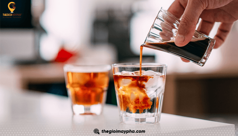 Công thức espresso tonic giải nhiệt cho mùa hè thơm ngon chuẩn quán