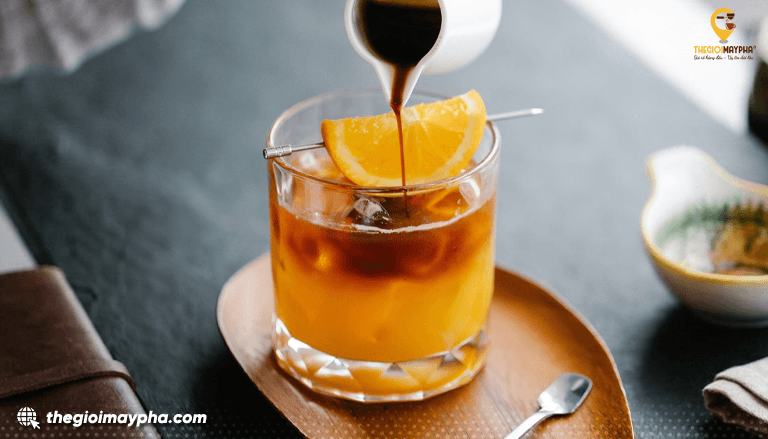 Công thức cold brew cam đang được giới trẻ yêu thích hiện nay