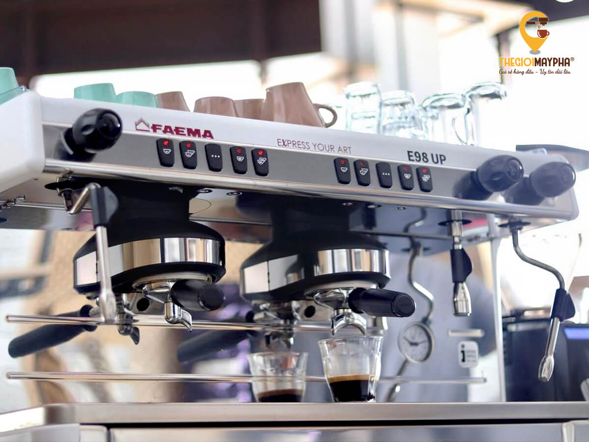 Lợi ích kinh doanh khi sở hữu Faema E98 UP