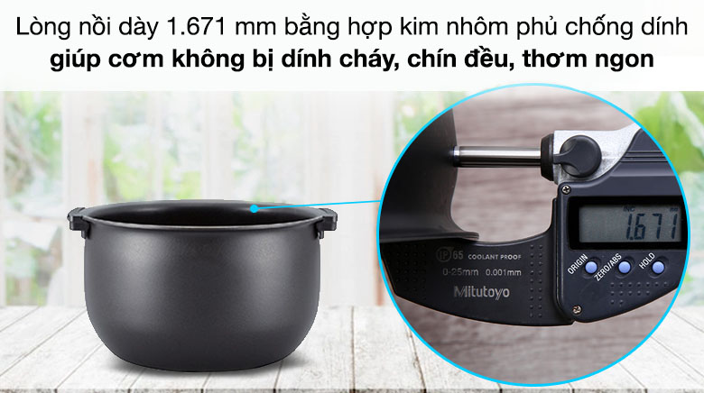 Lòng nồi bằng hợp kim nhôm chống dính - Nồi cơm điện Cao tần Tiger 1.8 lít JKT-D18V Lòng nồi bằng hợp kim nhôm chống dính - Nồi cơm điện Cao tần Tiger 1.8 lít JKT-D18V