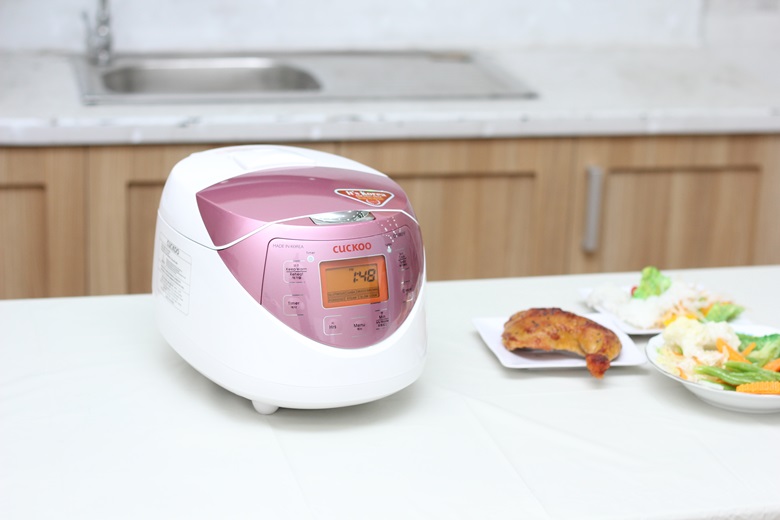 Nồi cơm điện tử Cuckoo 1 lít CR-0631F/IVPIVNCV Nồi cơm điện tử Cuckoo 1 lít CR-0631F/IVPIVNCV