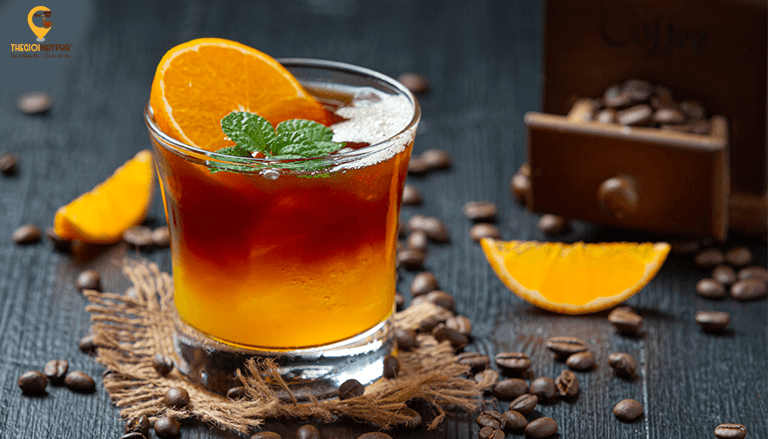 Cà phê kết hợp với trái cây – Xu hướng đồ uống sáng tạo cho quán cafe hiện đại