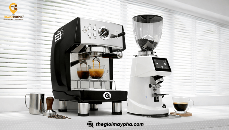 Xu hướng đầu tư máy pha cafe chuyên nghiệp trong năm 2026 dành cho quán kinh doanh